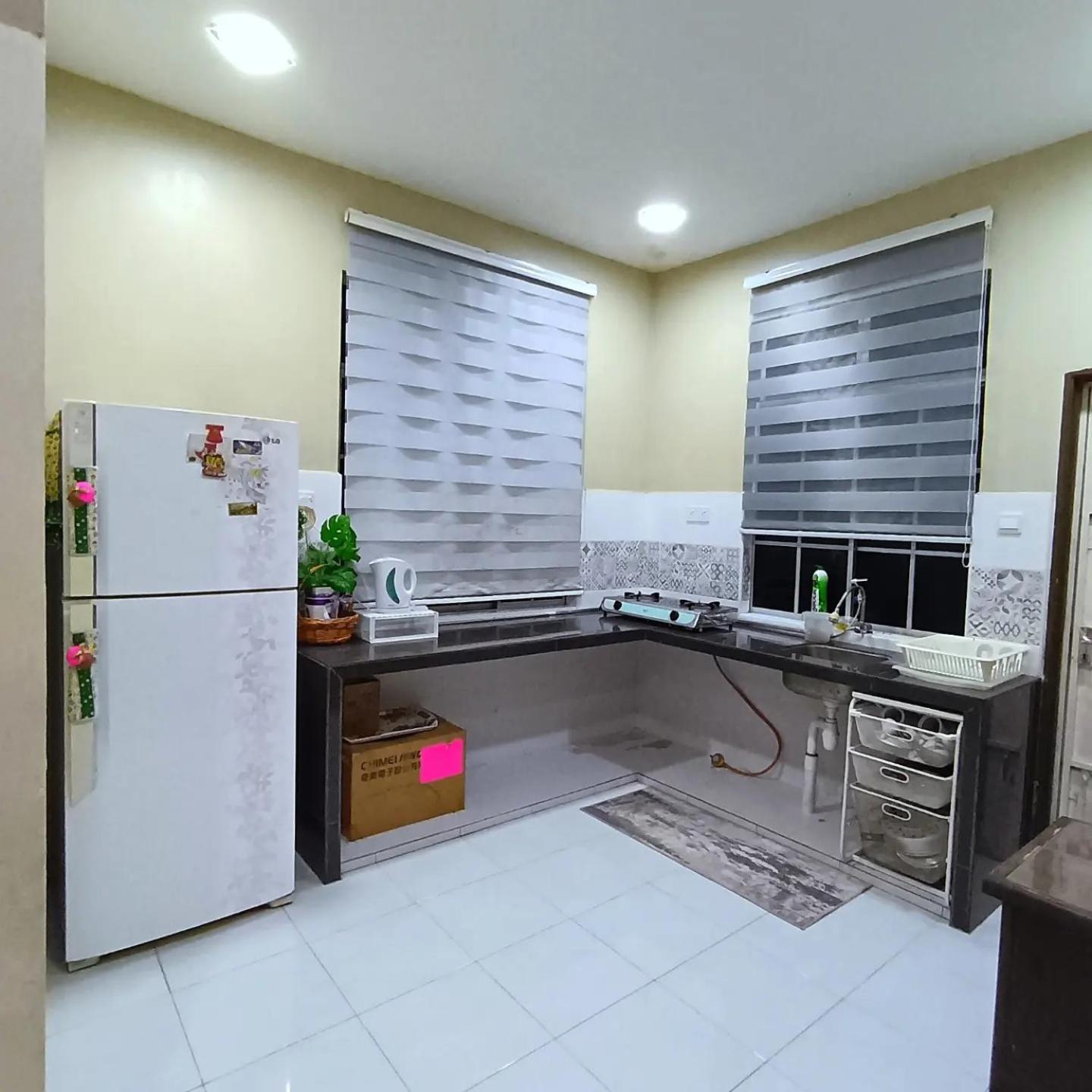 Ebnur Homestay Arau Exteriör bild