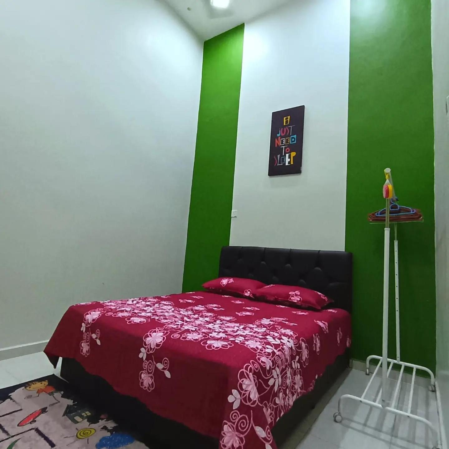 Ebnur Homestay Arau Exteriör bild